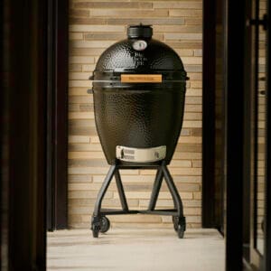 Big Green Egg - The Onyx